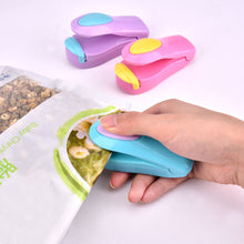 Load image into Gallery viewer, Mini Portable Plastic Bag Sealer